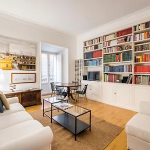 Maison Regola, Styilish In Campo De Fiori , Rome Italy